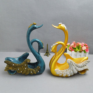 Hand-painted swan wine holder – classic living room design