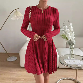 Long-sleeved knit dress with long sleeves