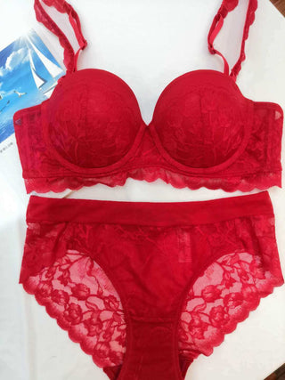 Red lace push-up bra and panties set with detachable straps, traditional style, featuring delicate scalloped lace trim.