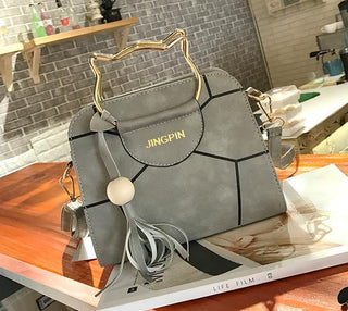 Trendy women's leisure shoulder bag