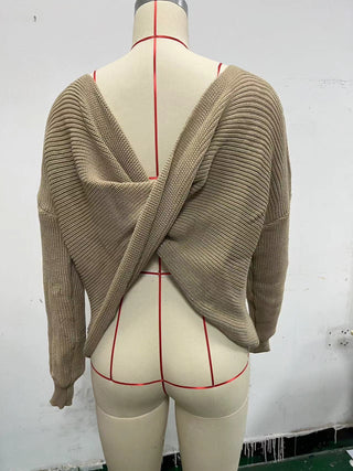 Rückenloser Damen Pullover gestrickt