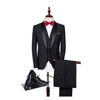 Slim men's suit, 3-piece (without shoes)