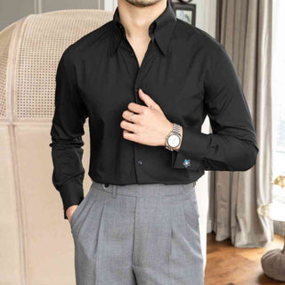 Slim fit men's shirt with pointed collar