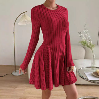 Long-sleeved knit dress with long sleeves